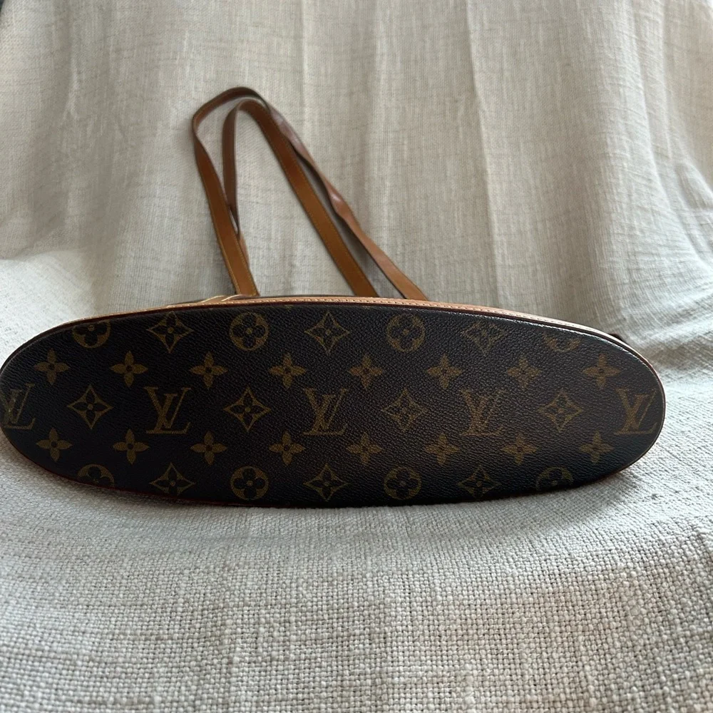 Louis Vuitton vintage shoulder bag - Picture 9 of 16